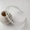 Translucent matte wavy teeth headband made of flexible resin for hair styling - Jelly Frosted Light Gray
