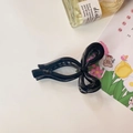 Pinza para el pelo negra brillante con forma de lazo y diseño de doble capa pulida - Negro Clásico