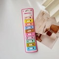 Vista detallada de 10 pinzas para el cabello rectangulares en colores macaron suave - Cuadrado Color Primavera