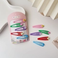 Close-up of colorful cartoon animal hair clips with resin bears and rabbits set - Waterdrop Bear