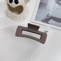 Pinza per capelli rettangolare marrone opaca su espositore bianco in stile moderno - Quadrato Caffè-10.5cm