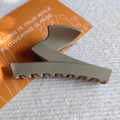 Minimalist matte beige Z-shaped shark hair claw clip with a unique flowing pleated design - Z-shape Claw / Light Coffee