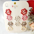 10er Set bunte matte Blumen Haarspangen für Mädchen auf weißer Displaykarte - Blumen Rosarot-Serie