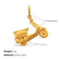 Ciondolo a forma di scooter dorato in acciaio inossidabile con dimensioni e peso 2,4 g - Scooter Style (PJ2237G) / Oro