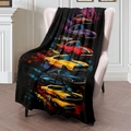 Zwarte flanellen deken met artistieke spatpatronen van kleurrijke vintage muscle cars - 100x150cm