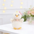 Ciondolo pulcino pasquale in peluche bianco con fiocco a pois rosa e decoro floreale - Bianco