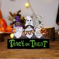 Décoration de table Halloween en bois gnomes avec signe Trick or Treat et momie fantôme - Style Gnome De La Forêt (B25-004-B)