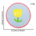 Toppa ricamata blu con tulipano giallo e bordo rosa, diametro 6,1 cm per vestiti - Tulipano Tondo (Serie Blu Toppa 1#)