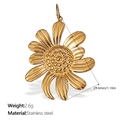 Golden stainless steel flower pendant, daisy shape, 29.6mm diameter, 2.6g weight - Sunflower (PJ393G)