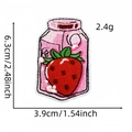 Süßer rosa Erdbeermilchflaschen-Stickaufnäher mit 6,3 cm Höhe und 3,9 cm Breite - Erdbeer-stoffflicken Nr. 4