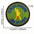 Toppa ricamata rotonda verde fitness con silhouette arancione e dettagli misura 4,4 cm - Stile Fitness e Forza (AZ2507E5-2-22#)