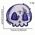 Skull-Stickaufnäher mit lavendelfarbenem Blumendesign und blauem Rand, 6,6x7,2cm - Totenkopf Aufnäher 4#