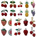 Ciondoli a forma di frutta smaltata come fragola e ciliegia per gioielli fai-da-te - Serie Frutta Mista (SN1623)