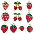 Pendentifs DIY fraise et cerise en alliage avec émail doré et strass brillants - Série de Fraises Émaillées Mixtes 10 Pièces (SN1373)