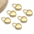Lot de six pendentifs cadenas en forme de cœur dorés en acier poli pour création bijoux - 12x18x5mm