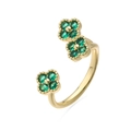 Detail van verstelbare gouden ring met drie groene zirkoon klavertjes en kralenranden - Goud Groen Zirkonia Klaver Ring