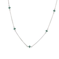 Dettaglio della collana a quadrifoglio in argento con pendenti in cristalli verdi - Collana Quadrifoglio Zirconia Verde Argento