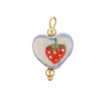 Détail d'un pendentif cœur en céramique fraise avec perles dorées pour bijoux DIY - Style Coeur Fraise (A2)