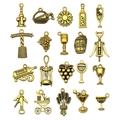 Set de 20 colgantes de temática vinícola en aleación de oro viejo para joyería DIY y arte - Set Temático de Vino (SN870) / Juego de 20 Piezas / Oro antiguo