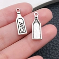 Silver alloy gin bottle pendant charm with hanging ring for DIY jewelry making - Red Wine Bottle Style / Antique Silver (11324)