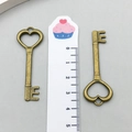 Vintage bronze alloy heart-shaped key pendant charms for DIY jewelry making - Peach Heart Hollow Key Style (5348) / 1.8cm x 5.1cm