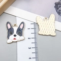 Détails des pendentifs bouledogue français en émail avec règle pour référence de taille - Bouledogue Français Gris (23309)