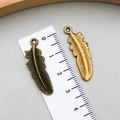 Vintage bronze zinc alloy feather leaf pendant with detailed texture for DIY jewelry making - Antique Bronze (2715)