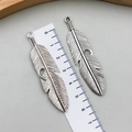 Silver vintage feather charms in zinc alloy with scale measurement for DIY jewelry making - Antique Silver (7183)