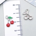 Ciondoli ciliegia in smalto rosso e strass bianchi, 20 mm per la creazione di gioielli fai da te - Forma di Ciliegia (21929)