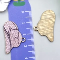 Vintage-Herzanhänger aus Legierung mit lila Muster und Gold-Finish für DIY-Schmuck - Hellbrauner Druck Cowboyhut (23763)