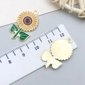 Yellow sunflower enamel pendant in gold finish for DIY necklaces and jewelry - Yellow Thanksgiving Sunflower (19208)