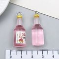 Ciondolo mini bottiglia di liquore rosa in resina con anello per gioielli fai-da-te - Bottiglia di Vino alla Pesca Simulata