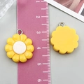 DIY yellow resin flower charm with white center for handmade jewelry, 2.5cm diameter - Corn Style (24378) / 1 Piece (20x18x5mm) / Yellow
