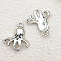 Vintage silver octopus pendant with gothic mask design for DIY jewelry making - Small Octopus Style (4012) / 1 Piece (16x18mm) / Antique Silver