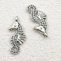 Retro silver seahorse alloy pendants for DIY bracelets with detailed texture carving - Seahorse Style (10363)