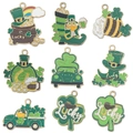 9er-Set St. Patrick's Day Kleeblatt Anhänger aus Emaille für DIY Schmuckherstellung - Irisches Festival St. Patrick's Day (9 Stile x 1) (SN1086) / 9er Set / Grün