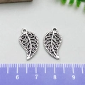 Pendentif feuille en alliage argenté vintage pour bijoux DIY avec texture creuse - Feuille Évidée en Larme (17361)