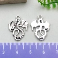 Antique silver Western dragon charms for DIY jewelry making and keychain accessories - Small Flying Dragon Pendant (8266)