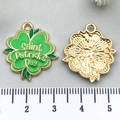 Pendentif trèfle à quatre feuilles en émail vert avec gravure Saint Patrick's Day - Trèfle Grand Format Or KC (21831)