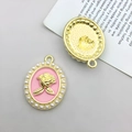 Ciondolo ovale in smalto rosa con rosa dorata e perle per gioielli fai da te - Rosa di Perla Rosa Placcata (16x21mm) (15900)