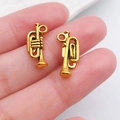Vintage goldener Trompeten-Musikinstrumentenanhänger für DIY Armbänder und Schmuck - Trompeteninstrument Stil