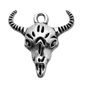 Vintage silver bull skull pendant charm with antique finish for DIY jewelry making - Classic Skull Bull Head (10865)