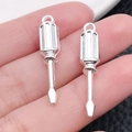 Pendentifs tournevis en alliage d'argent pour bijoux DIY et accessoires porte-clés - Style Tournevis (20410)