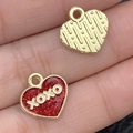 XOXO heart charm in red glitter finish with gold plating and textured back detail - Red Glitter Heart Letter (21528) / 13x13mm