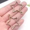 Star shaped hollow metal pendant frame in bronze finish for DIY jewelry crafting - Ancient Bronze Pentagram Frame (10489)