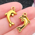 Colgantes de delfín dorados en aleación para creación de joyas DIY y collares - Delfín Océano Oro Antiguo (20738)
