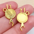 Gouden garenbal bedeltje van legering voor DIY sleutelhangers en sieraden maken - Antiek Goud Garenbal Stijl (20227)