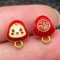 Pendentif Daruma en émail rouge avec caractère Fu doré et design de visage souriant - Zongzi Souriant Rouge Moyen (22615)