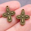 Par de colgantes de cruz en aleación de bronce vintage para joyería y collares DIY - Estilo Cruz (20323)