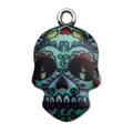 Grüner Sugar Skull Anhänger mit bunten Blumenmustern und silberner Öse für Halsketten - Silber Emaille Halloween Bedruckter Schädel (16948)